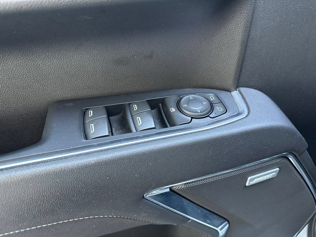 Used 2023 GMC Sierra 1500 Elevation w/ Elevation Premium Package AWD/4WD image 7