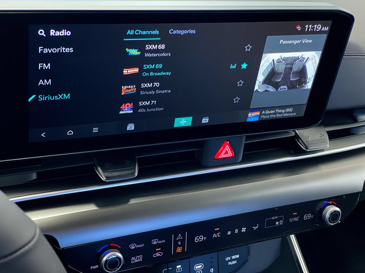 New 2027 Kia Carnival EX w/ Dark Edition Package FWD image 26