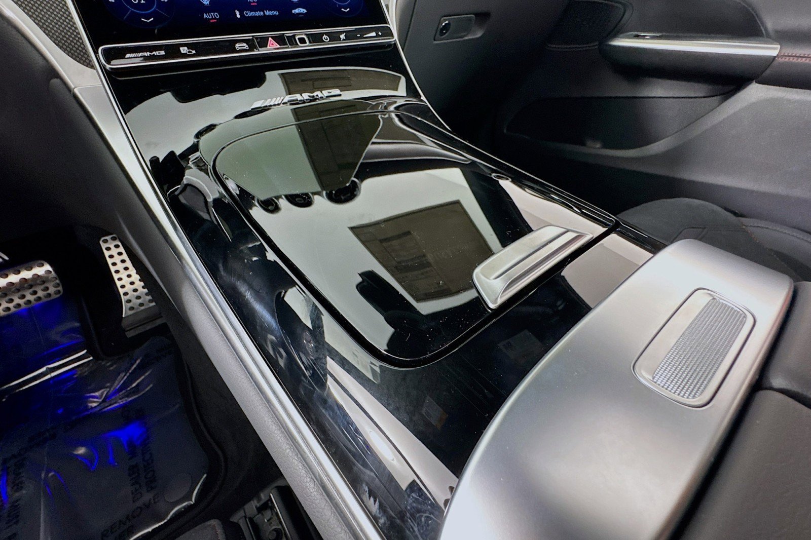 New 2026 Mercedes-Benz GLC 43 AMG 4MATIC image 5