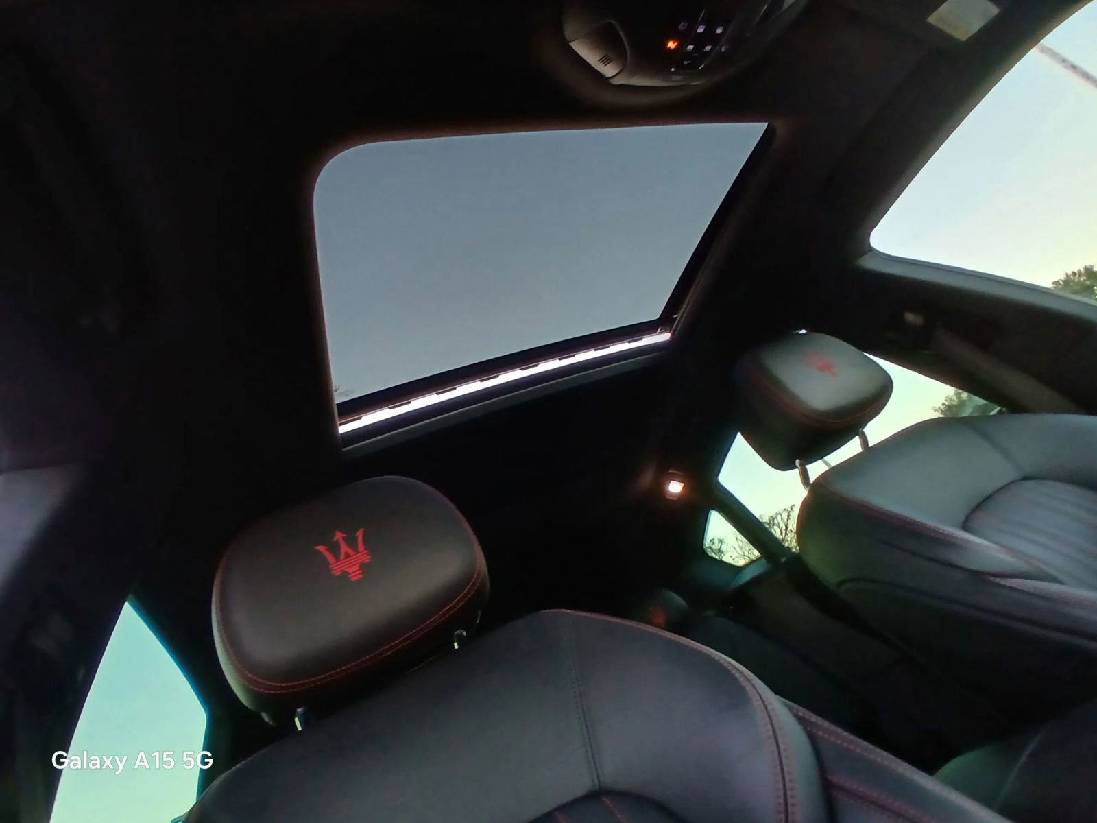 Used 2022 Maserati Levante GT image 19