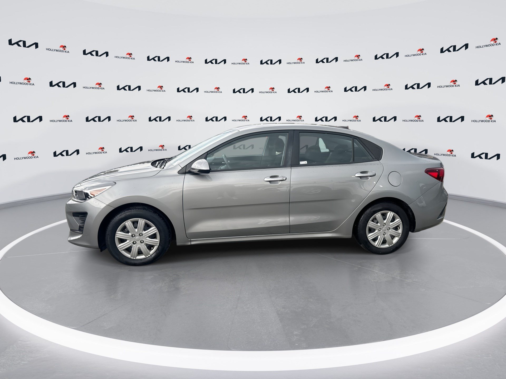 Used 2023 Kia Rio S FWD image 5