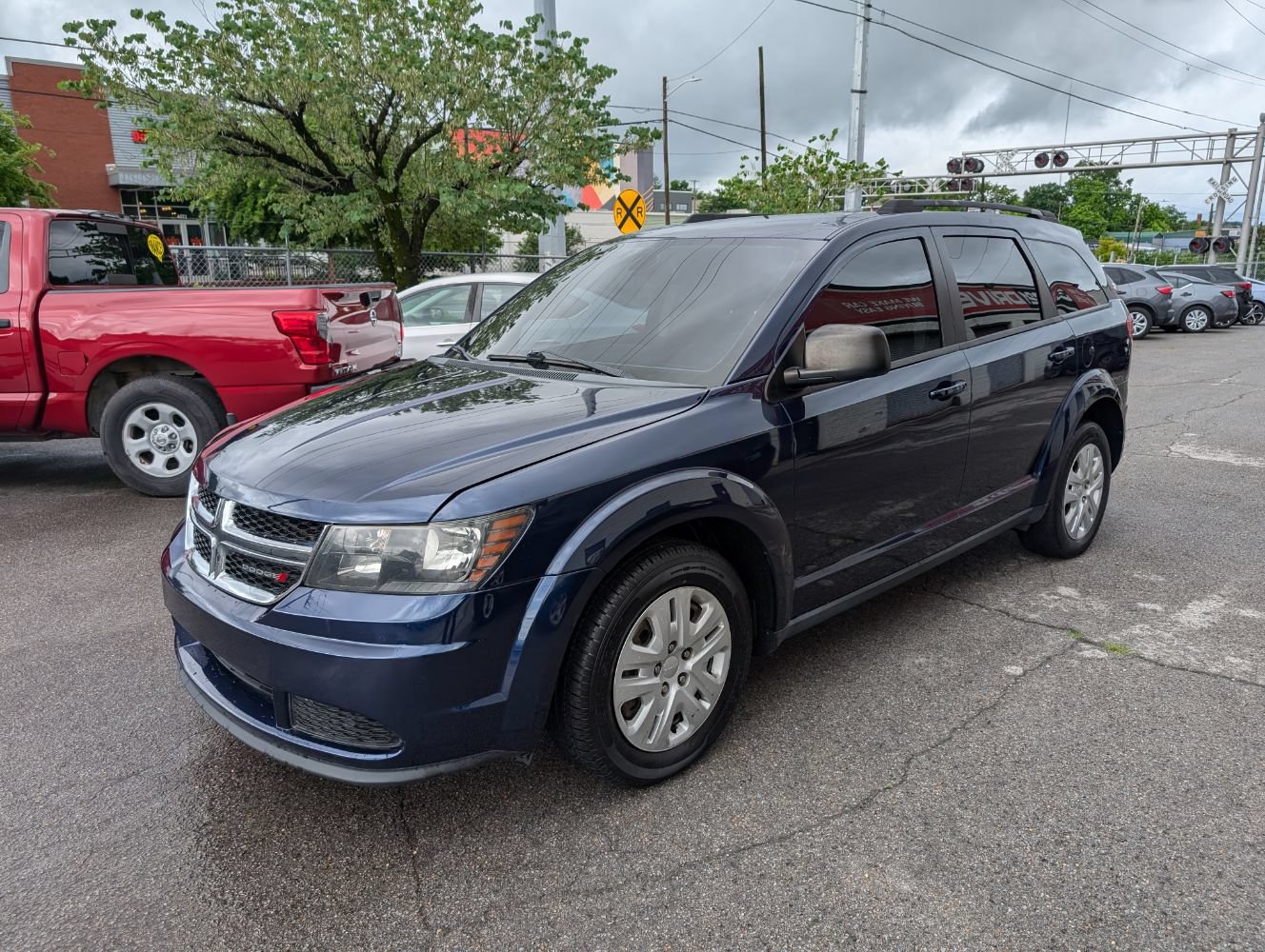 Used 2018 Dodge Journey SE FWD image 3