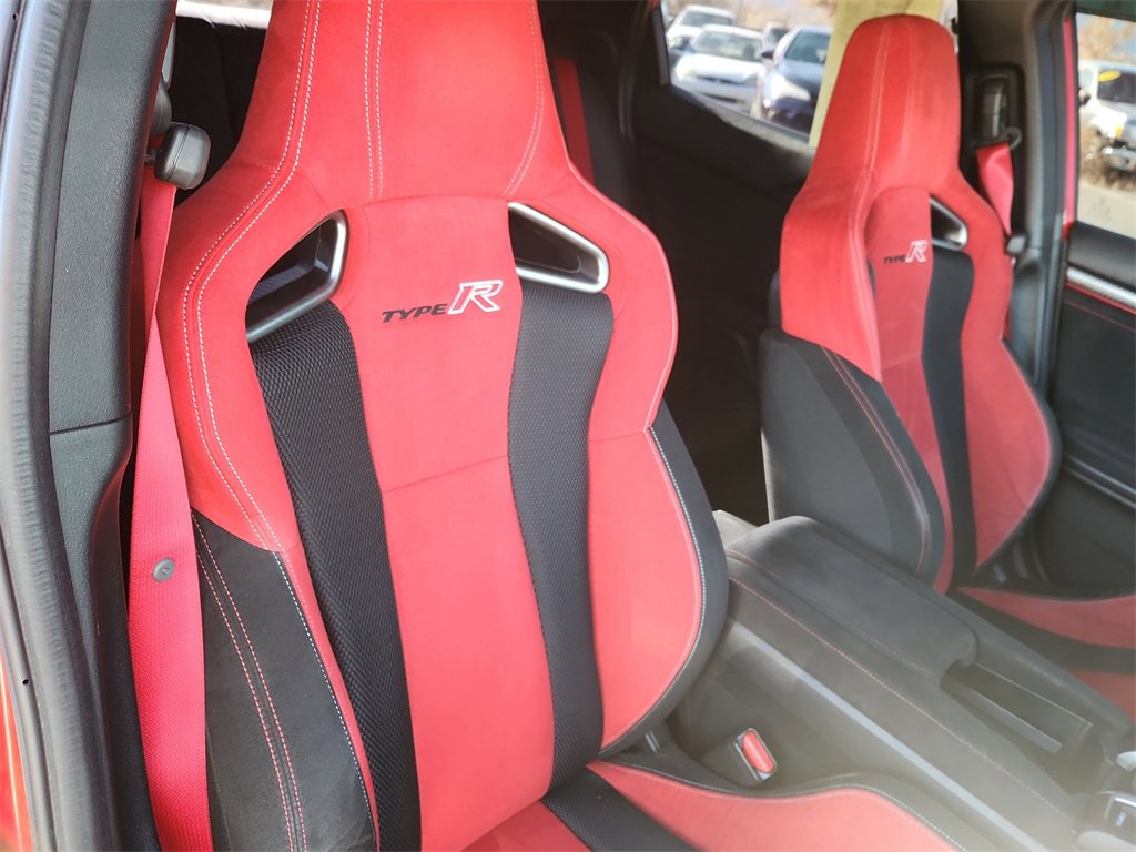 Used 2019 Honda Civic Type R image 15