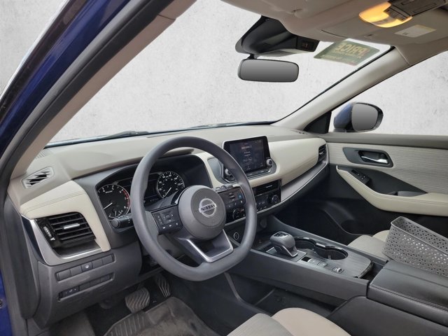 Used 2021 Nissan Rogue SV FWD image 10