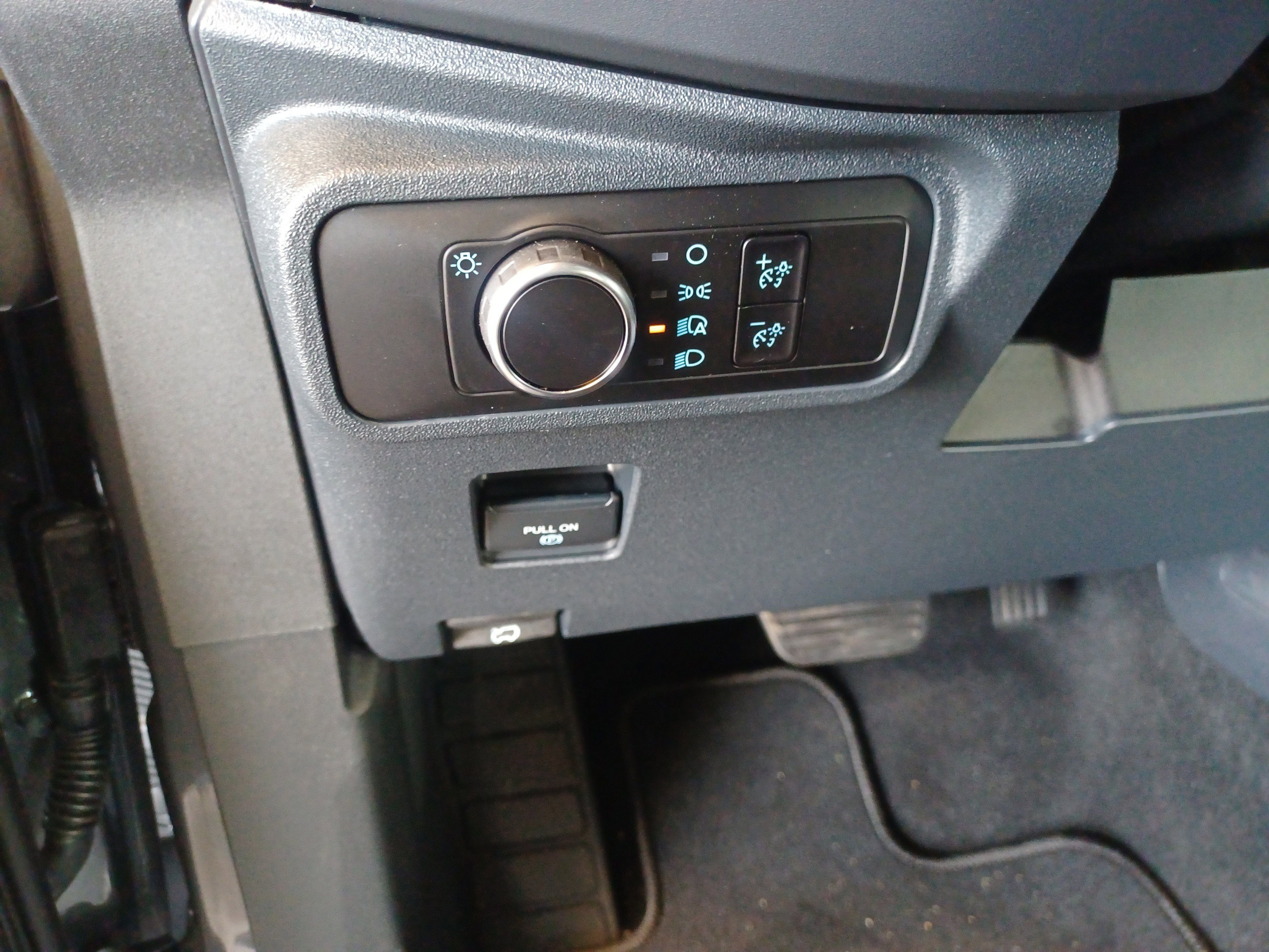 New 2025 Ford Bronco 4-Door image 19