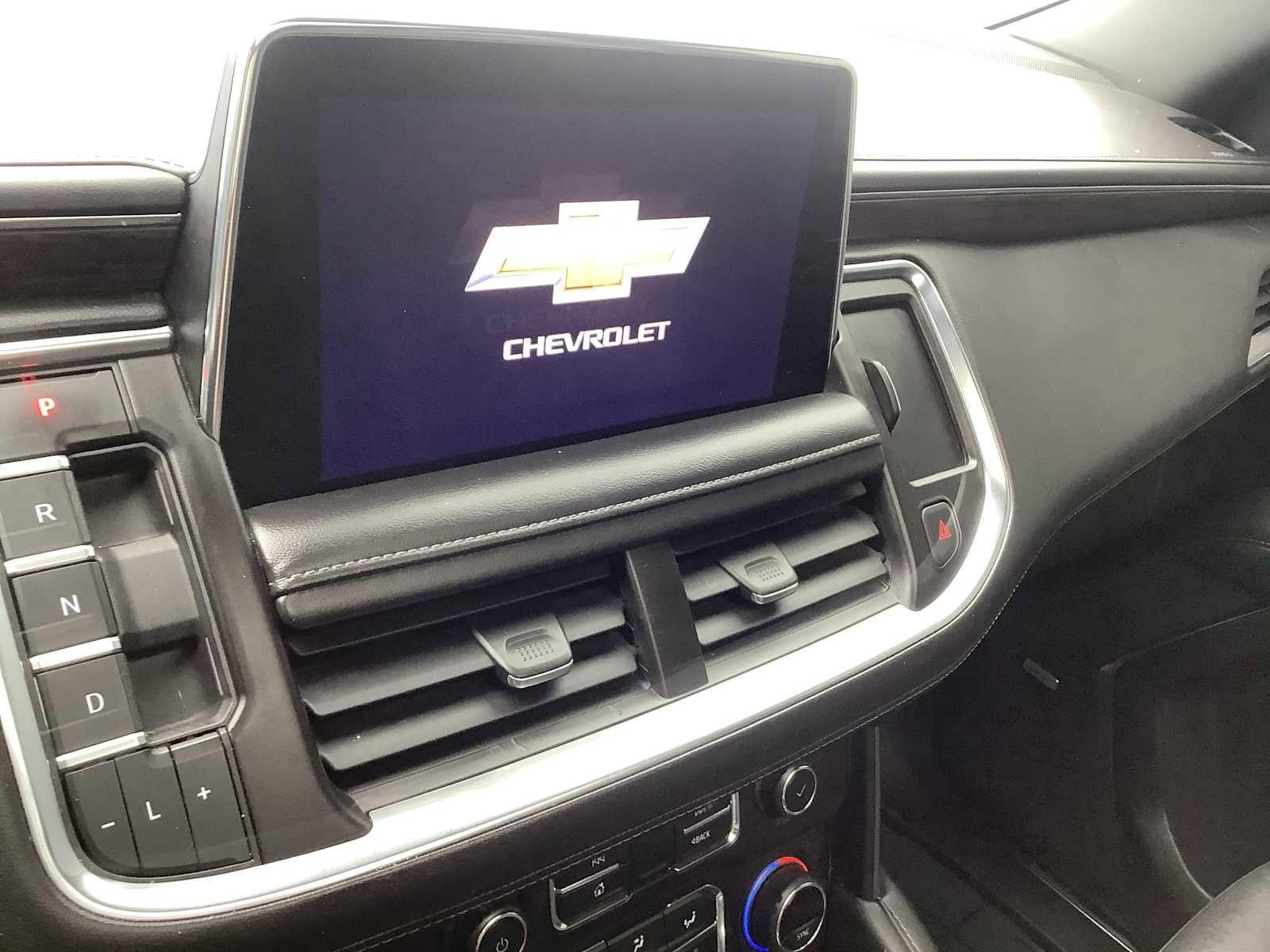 Used 2021 Chevrolet Tahoe Z71 image 16