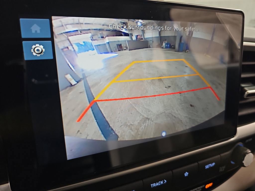 New 2026 Hyundai Venue SEL FWD image 21