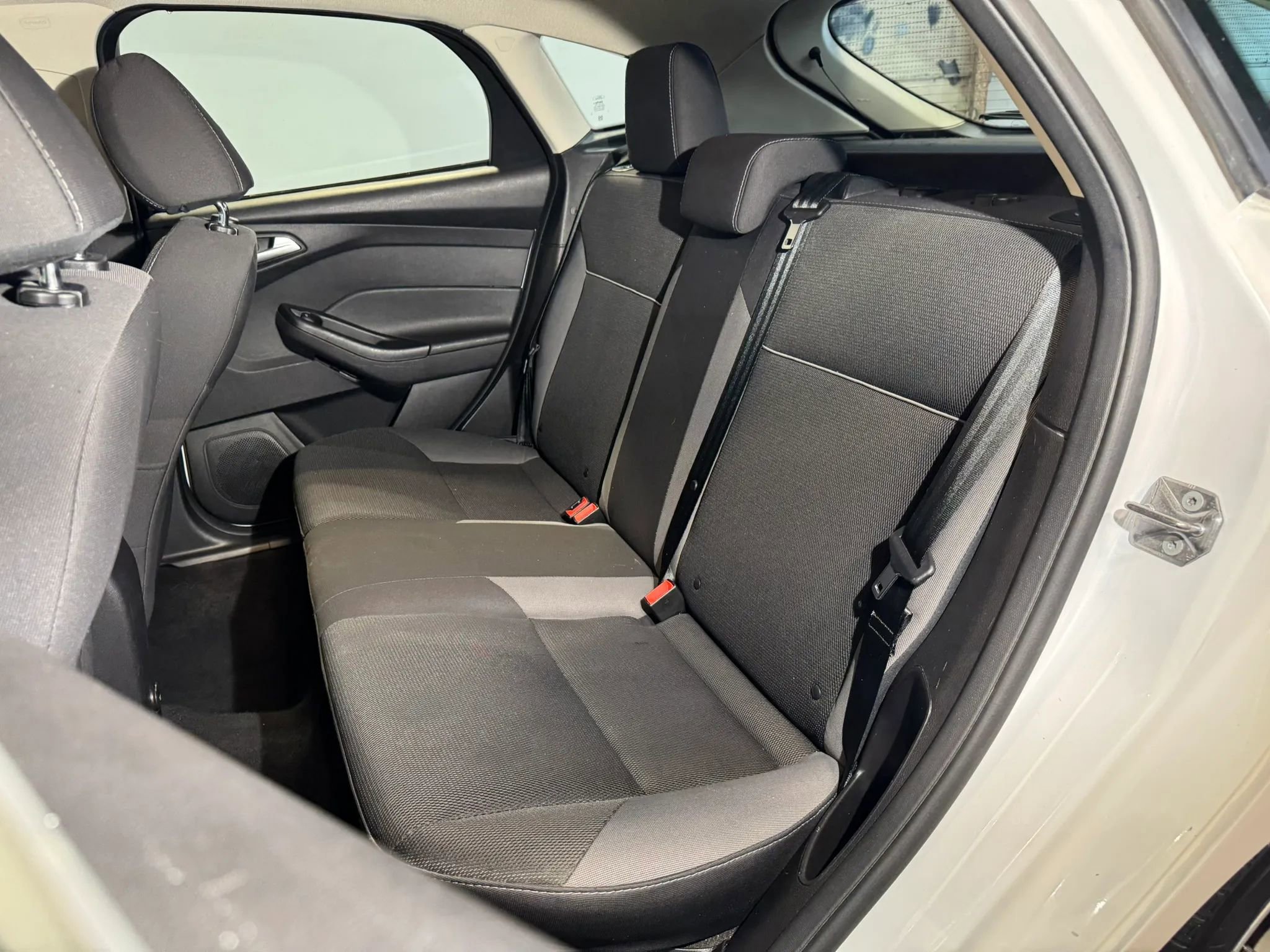 Used 2014 Ford Focus SE image 26