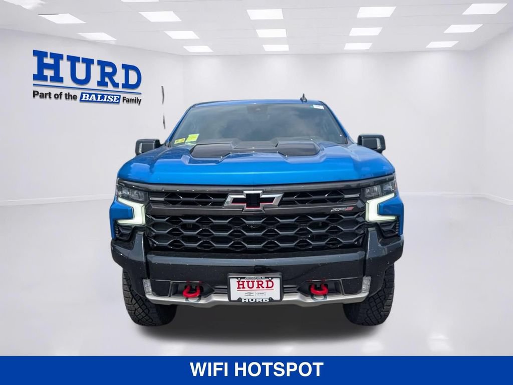 Used 2023 Chevrolet Silverado 1500 ZR2 w/ Technology Package AWD/4WD image 8