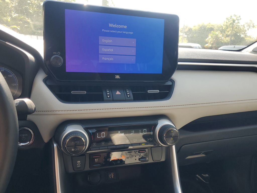 Certified 2025 Toyota RAV4 Limited image 27