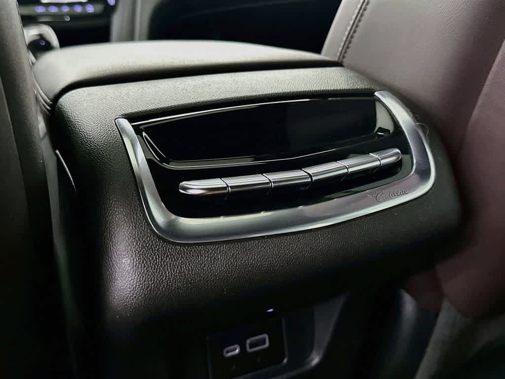 Used 2020 Cadillac XT6 Premium Luxury FWD image 13