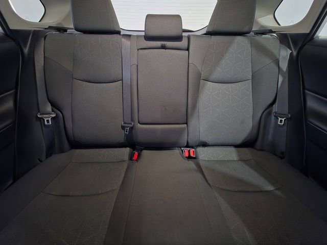 Used 2025 Toyota RAV4 XLE AWD/4WD image 15