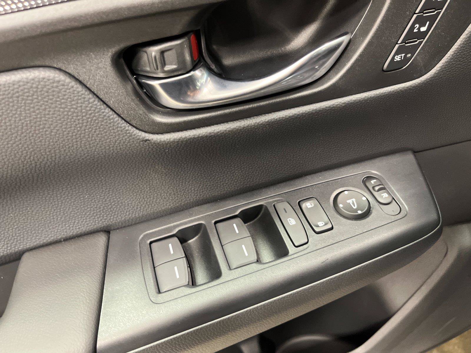 New 2026 Honda CR-V Sport-L image 15