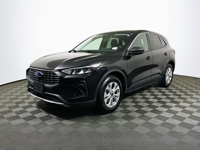 Used 2024 Ford Escape Active FWD image 4