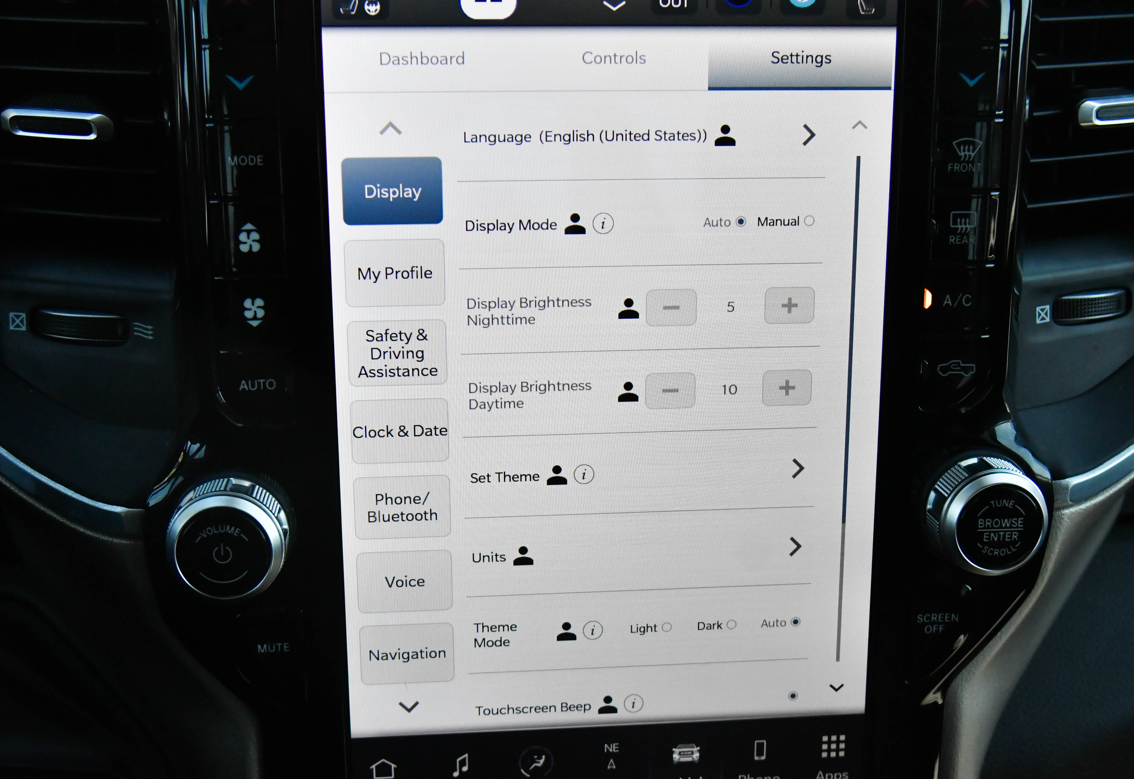 Used 2024 RAM 2500 Laramie image 25