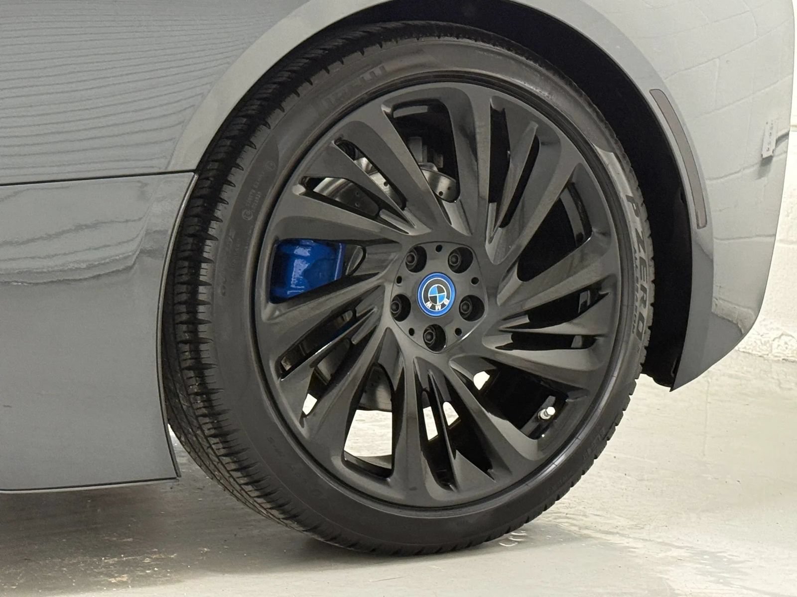 Used 2016 BMW i8 AWD/4WD image 35