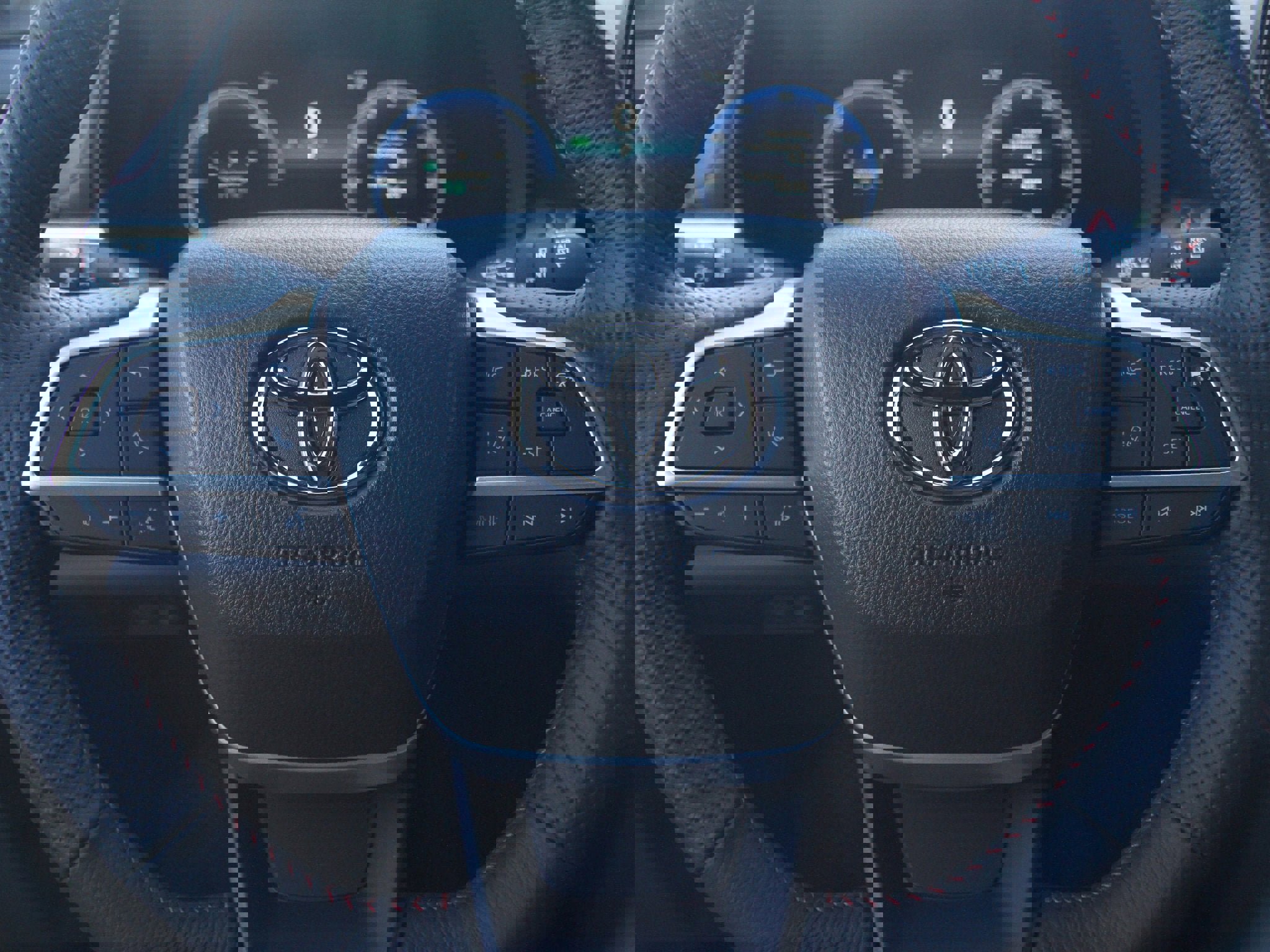 Used 2026 Toyota Sienna XSE image 32