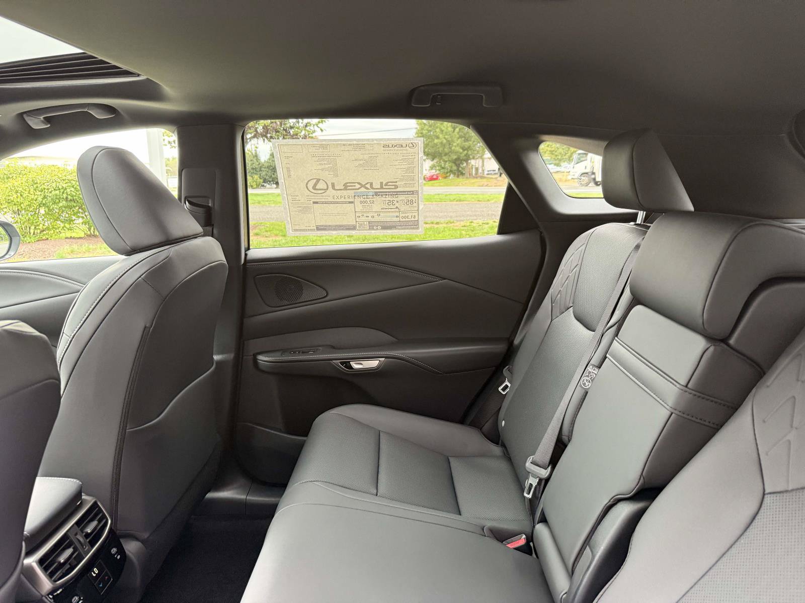 New 2026 Lexus RX 450h AWD image 13