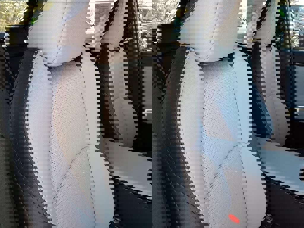 Certified 2023 Subaru Solterra AWD image 22