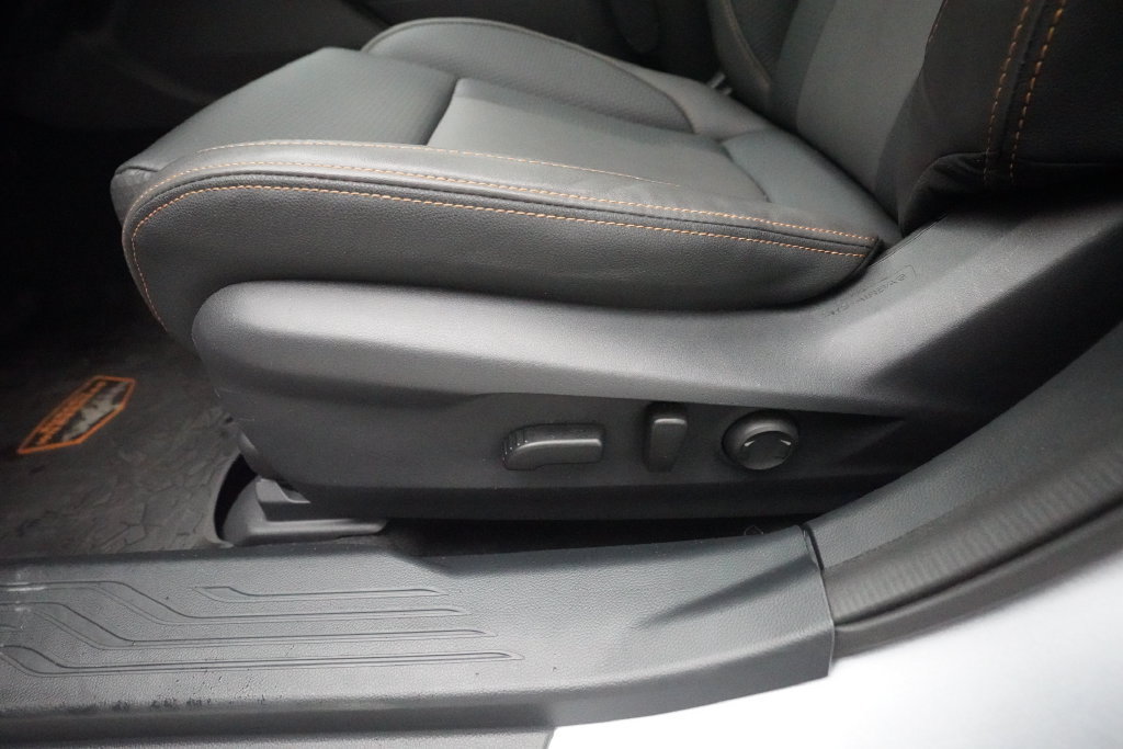 Certified 2025 Subaru Outback Wilderness AWD/4WD image 29