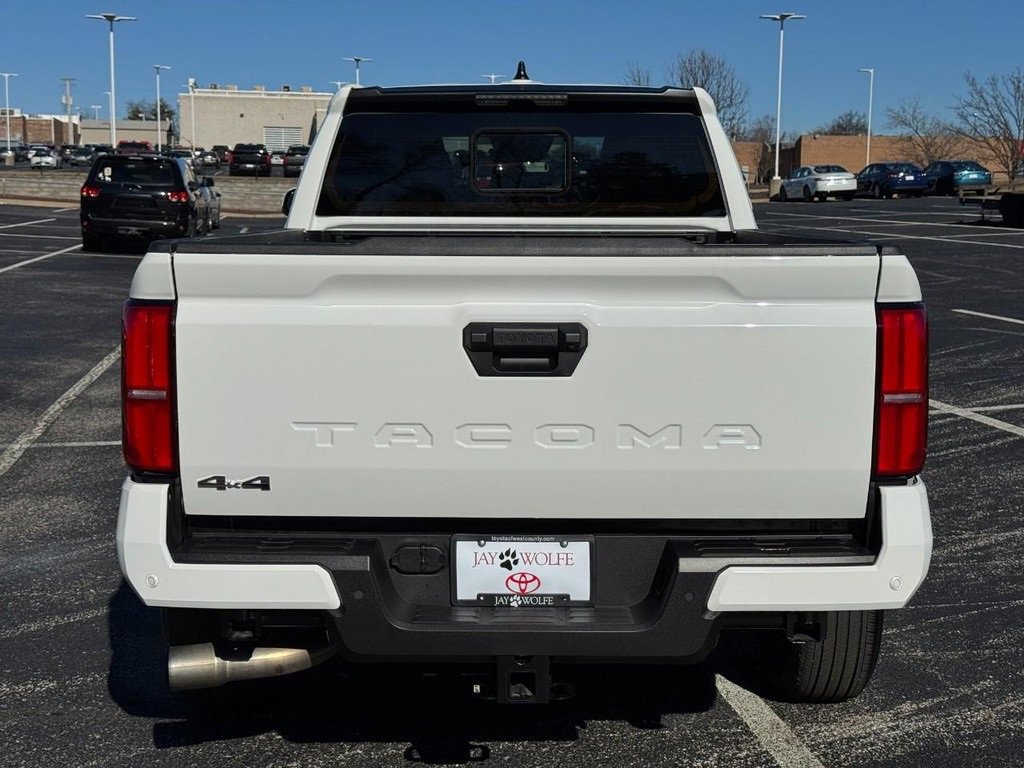Certified 2025 Toyota Tacoma SR5 image 7