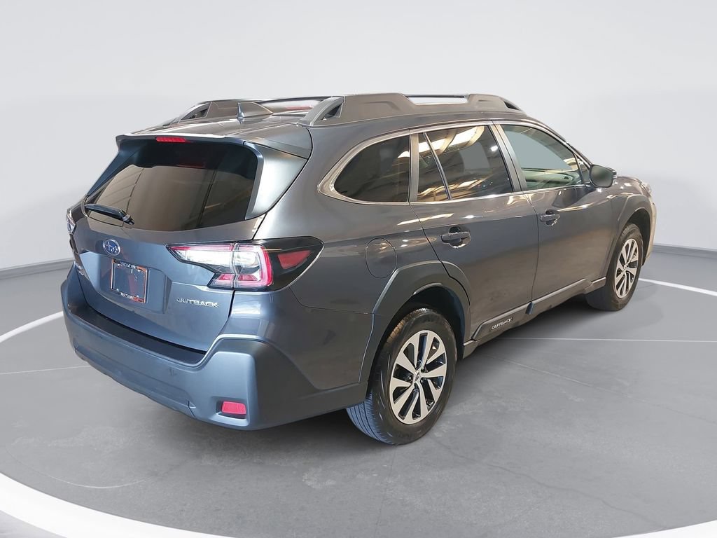 Used 2024 Subaru Outback Premium AWD/4WD image 5