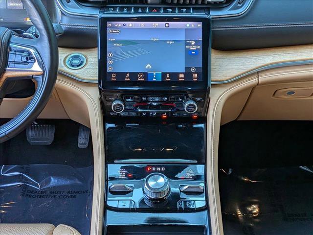 Used 2021 Jeep Grand Cherokee L Summit image 12