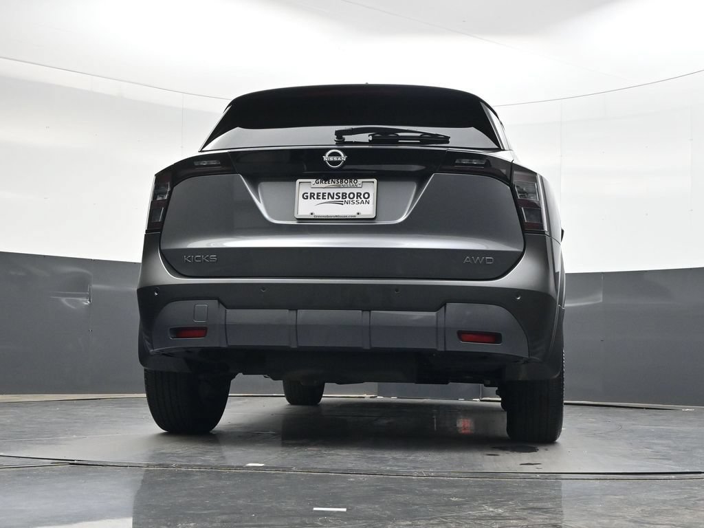 Certified 2025 Nissan Kicks SV AWD/4WD image 35