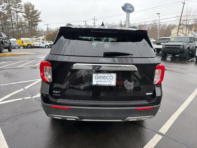 Used 2020 Ford Explorer XLT w/ Equipment Group 202A image 6