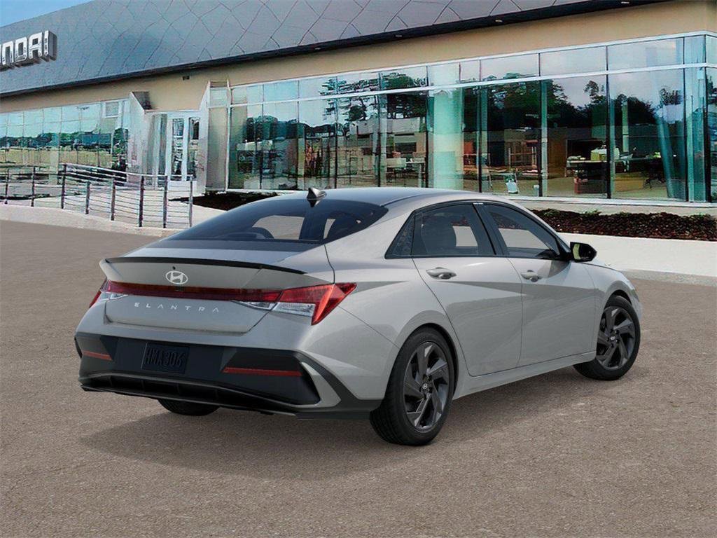 New 2026 Hyundai Elantra Sport image 4