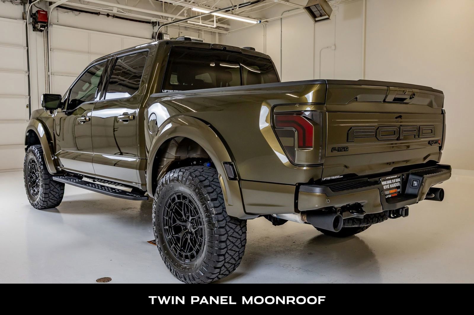 Used 2026 Ford F150 Raptor w/ Equipment Group 803A Raptor R AWD/4WD image 7
