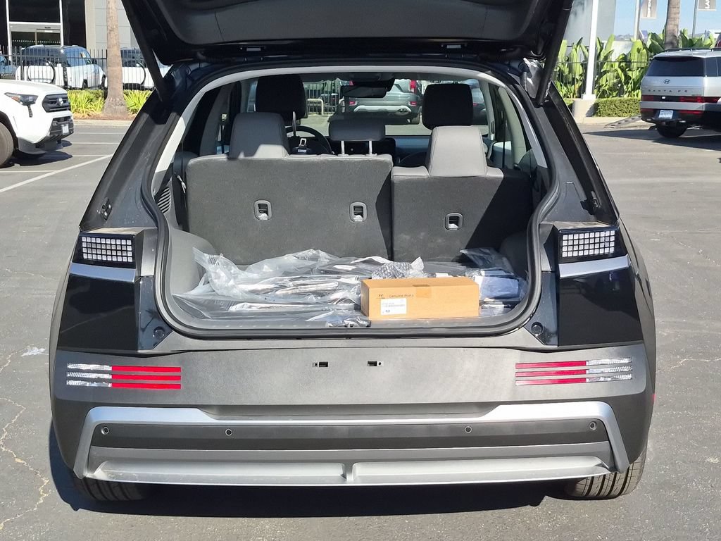New 2026 Hyundai Ioniq 5 SEL RWD image 32