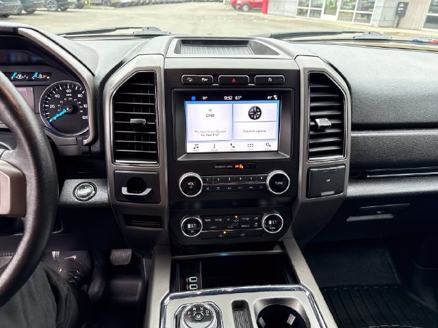 Used 2019 Ford Expedition XLT w/ Equipment Group 201A AWD/4WD image 21