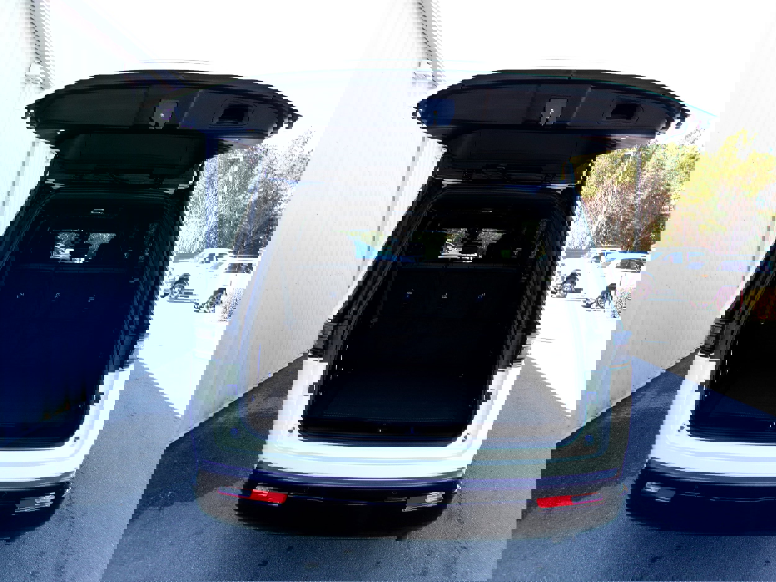 New 2026 Jeep Grand Wagoneer L Limited image 23