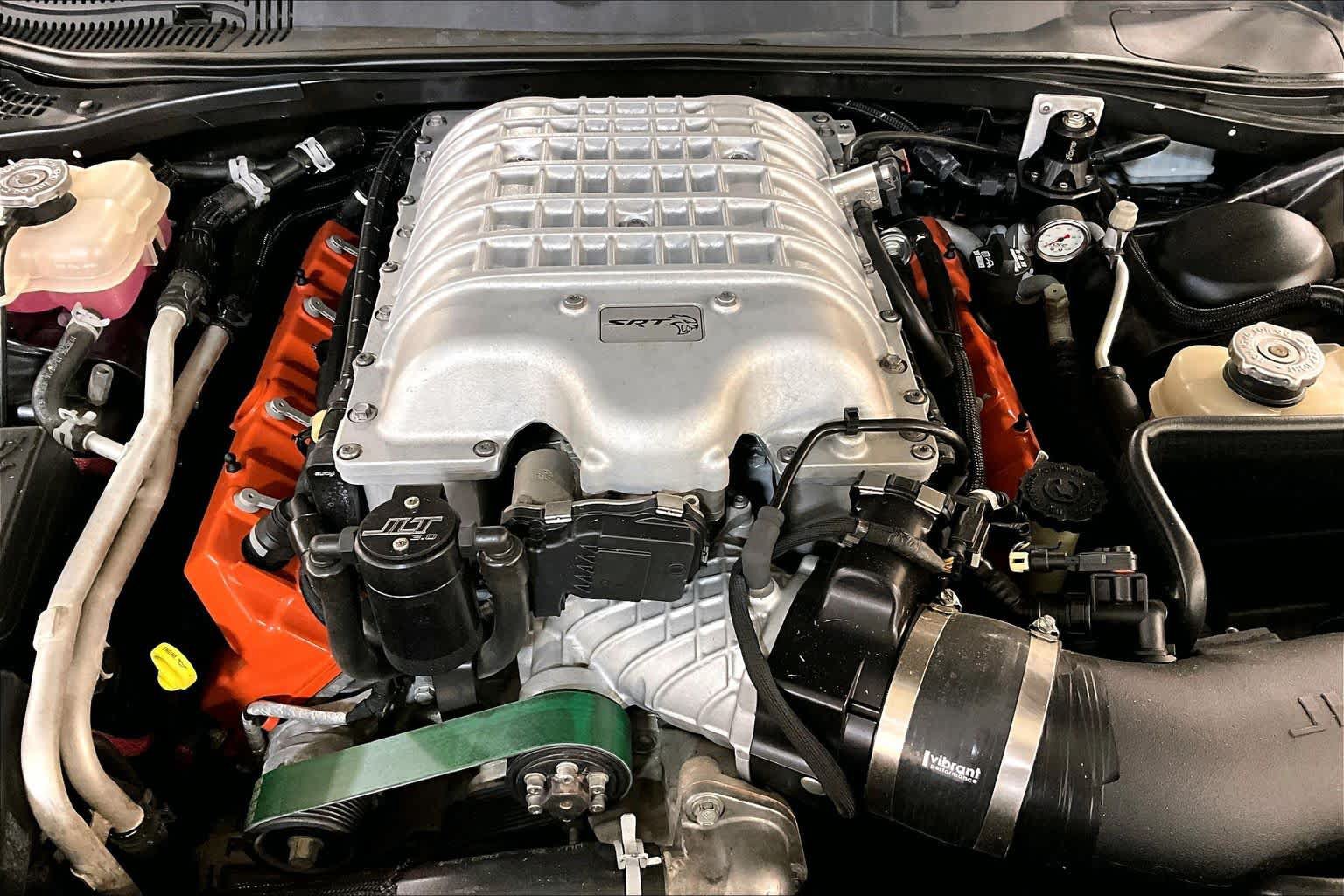 Used 2016 Dodge Challenger SRT Hellcat RWD image 33