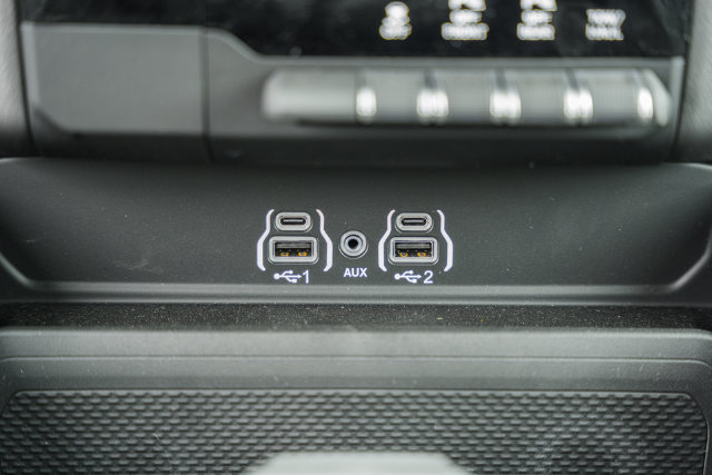 New 2026 RAM 1500 Express AWD/4WD image 34