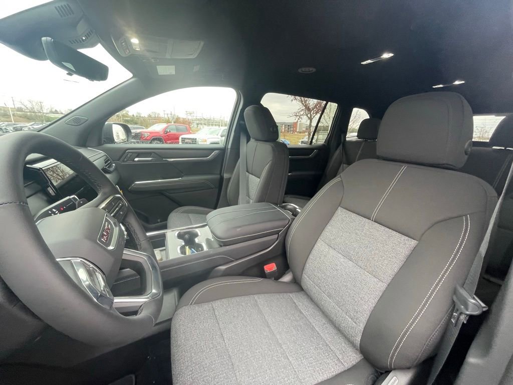 New 2026 GMC Acadia Elevation image 19