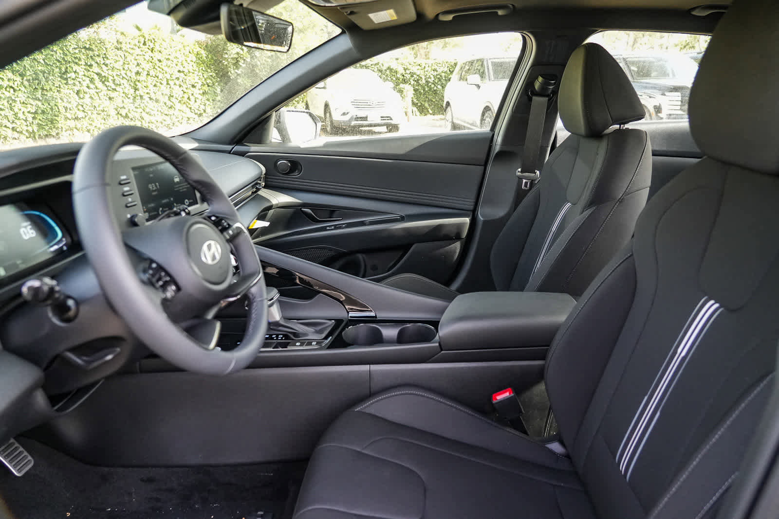 New 2026 Hyundai Elantra SEL Sport Premium image 18