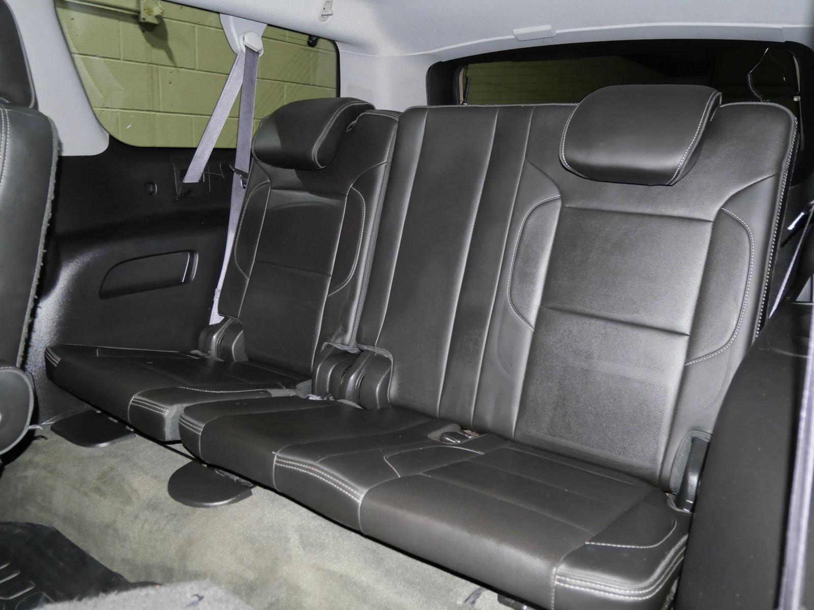 Used 2015 GMC Yukon XL Denali w/ Touring Package AWD/4WD image 33