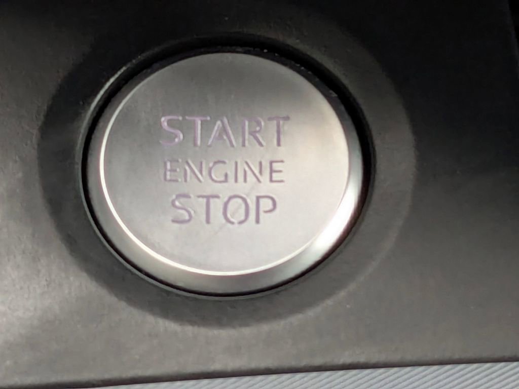 Used 2025 Audi Q5 2.0T Premium image 20