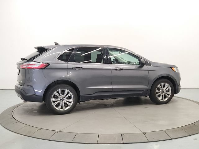 Used 2023 Ford Edge Titanium AWD/4WD image 7