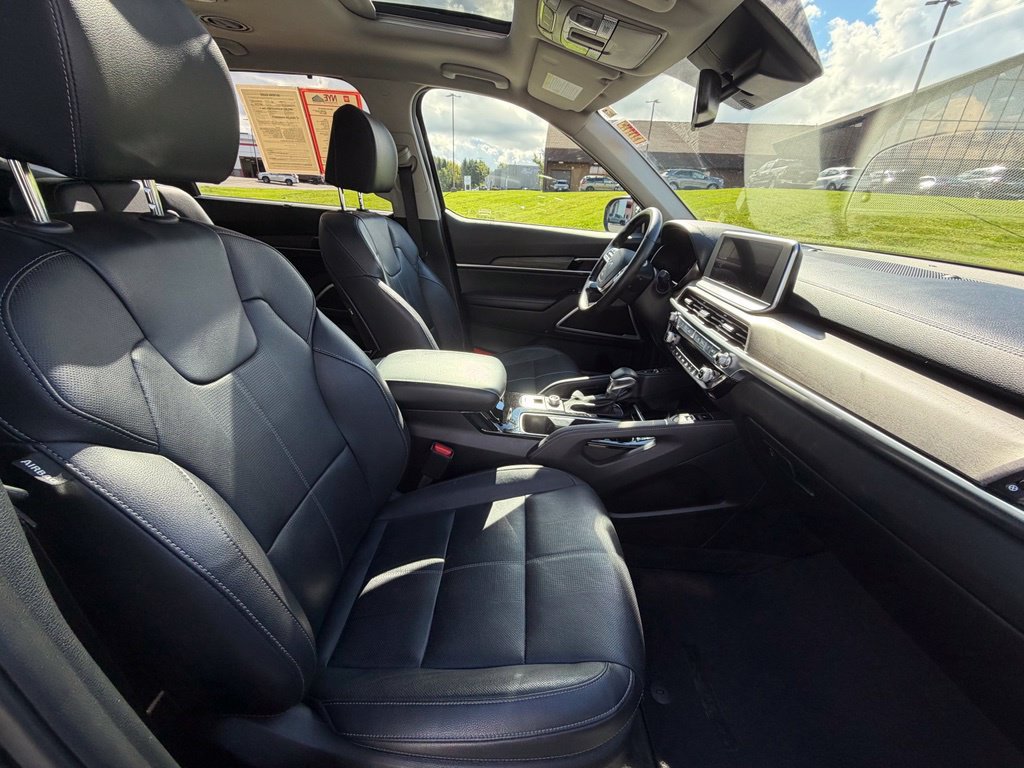 Used 2022 Kia Telluride EX w/ EX Premium Package AWD/4WD image 32