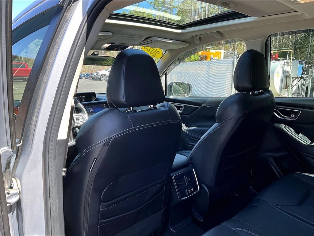 Used 2020 Subaru Forester Limited AWD/4WD image 23