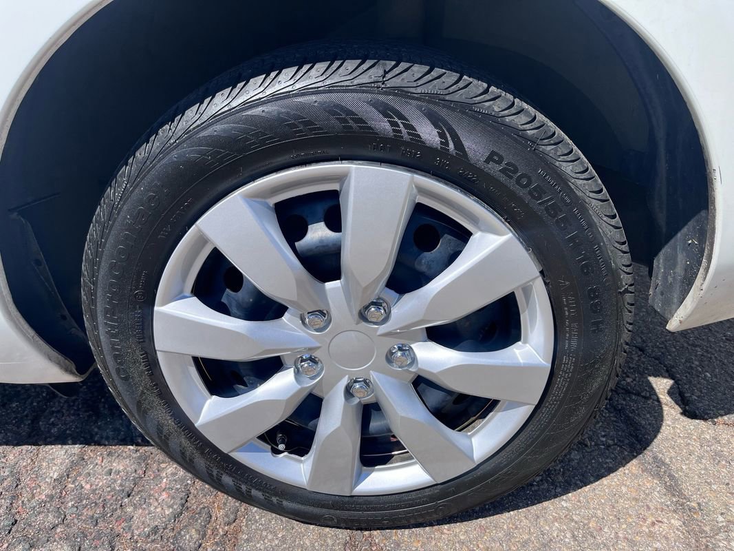 Used 2013 Nissan Leaf S w/ Charger Pkg image 10