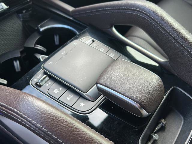 Used 2021 Mercedes-Benz GLE 350 w/ 3rd Row Seat Package image 34