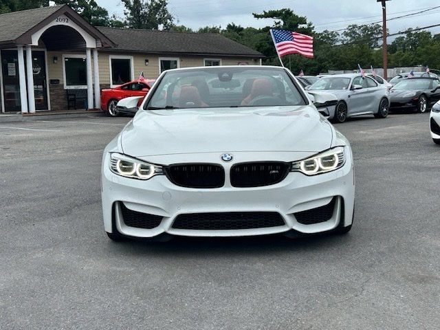 Used 2017 BMW M4 Convertible RWD image 3