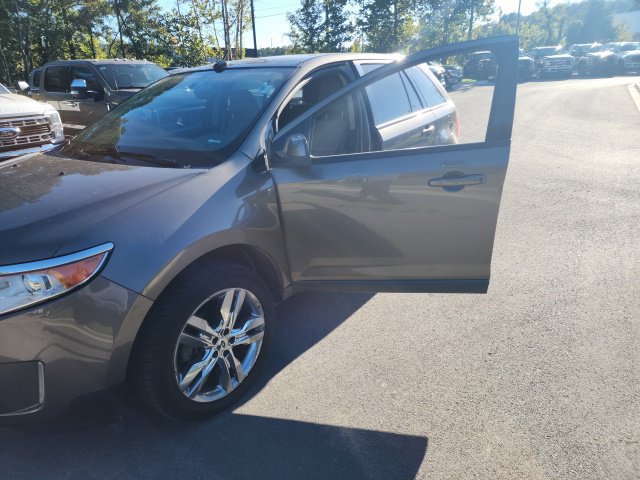 Used 2013 Ford Edge SEL FWD image 7