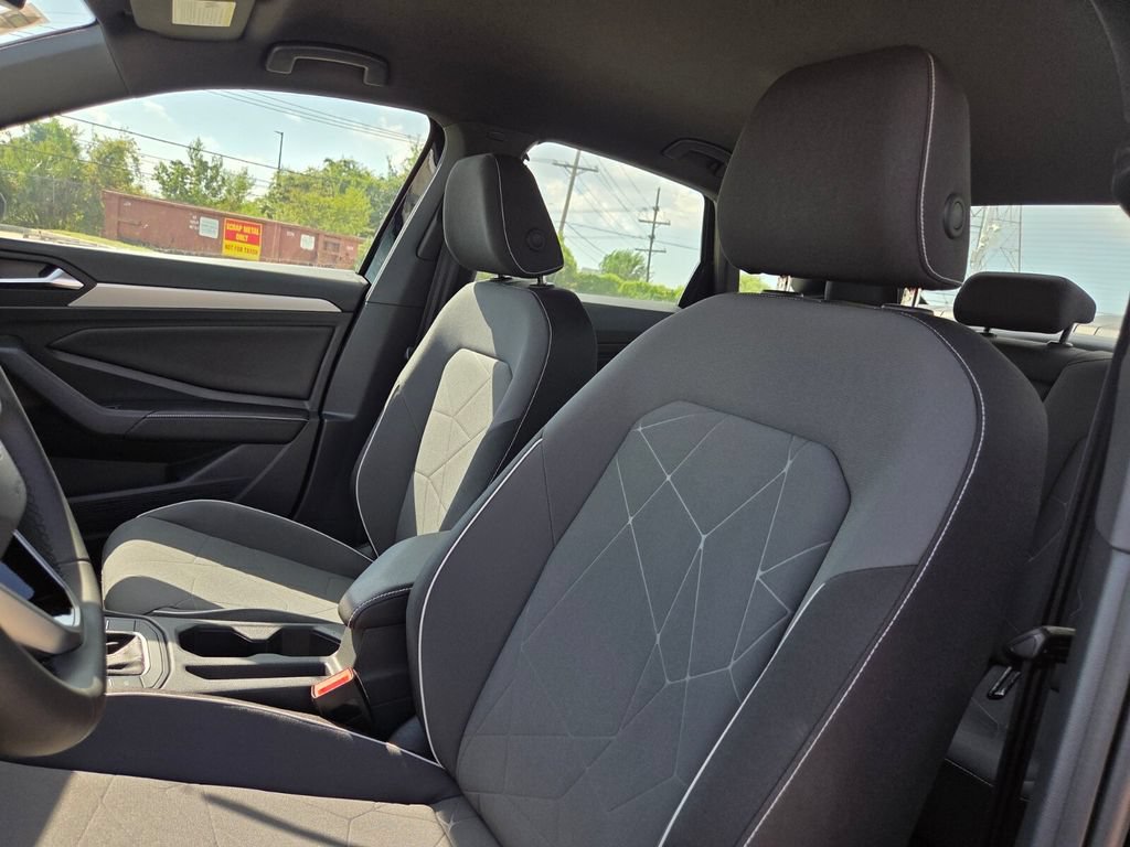 New 2026 Volkswagen Jetta Sport FWD image 11