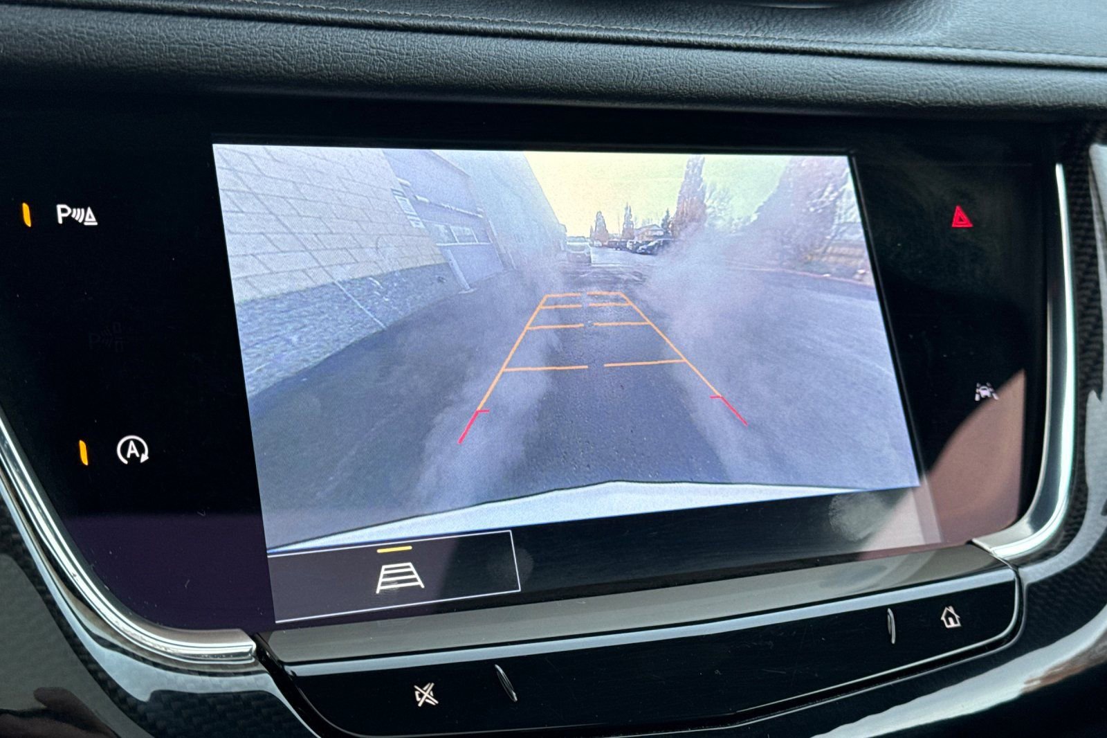 Certified 2023 Cadillac XT6 Sport image 25