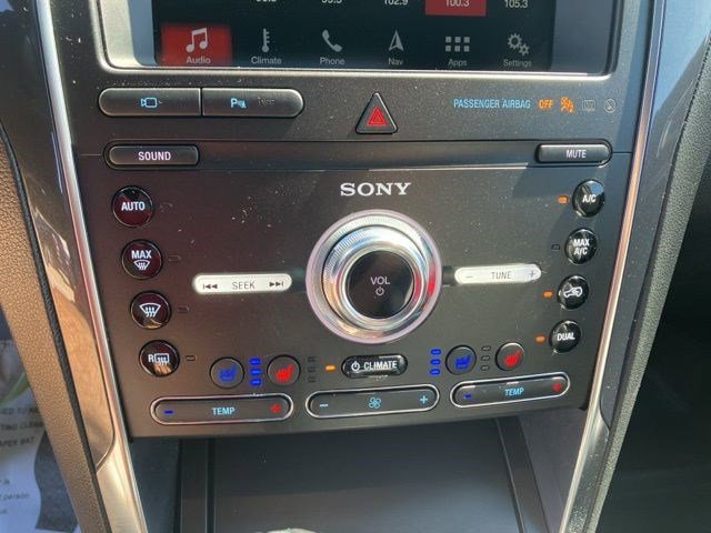 Used 2019 Ford Explorer Sport w/ Equipment Group 401A AWD/4WD image 19